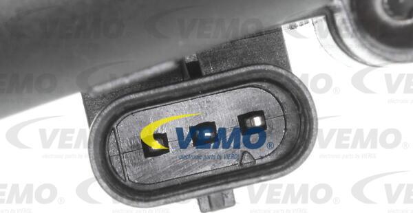 Vemo V10-16-0009 - Насос охлаждающей жидкости Audi A4/A6/A8/Q5/Q7/VW Touareg/Amarok/Crafter 2.0TDI дополнительный VEMO www.biturbo.by
